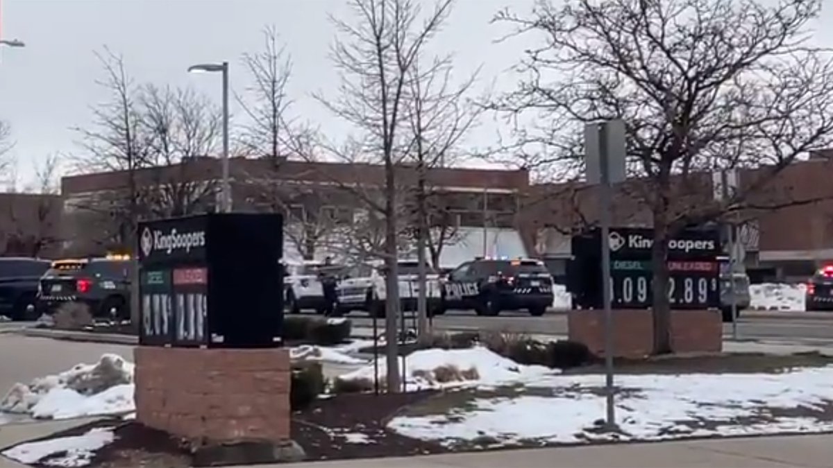EEUU: al menos diez muertos dejó el tiroteo en un supermercado de Colorado