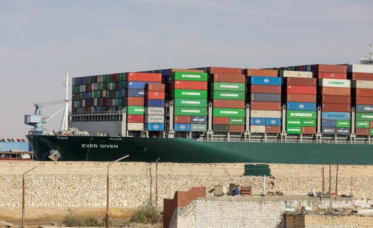 El barco Ever Given fue totalmente liberado y se reanudó el tráfico en el canal de Suez