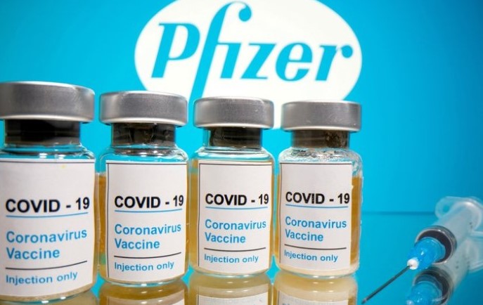 Costa Rica recibe casi 110 mil vacunas de Pfizer contra Covid-19 y congeladores de ultrabaja temperatura