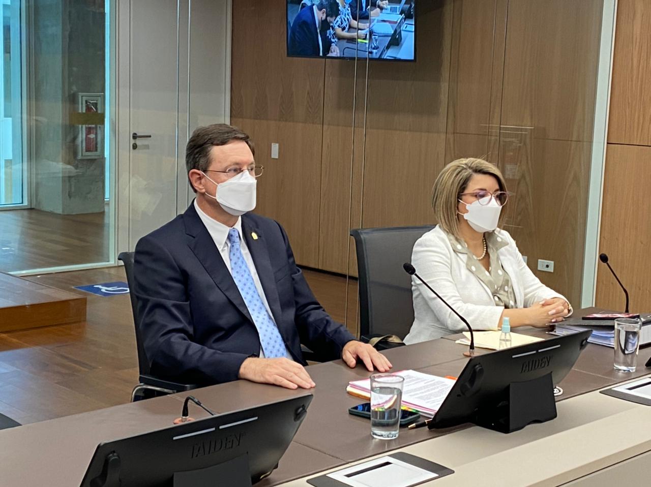 Román Macaya se abstiene de declarar sobre supuestas irregularidades en compra de mascarillas durante pandemia
