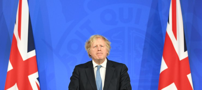 Boris Johnson anunció que el próximo lunes volverán a abrir los comercios no esenciales en el Reino Unido