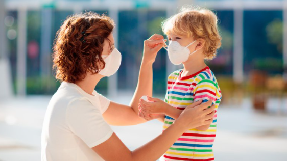 Por qué aumentan los contagios de coronavirus en los niños en Estados Unidos