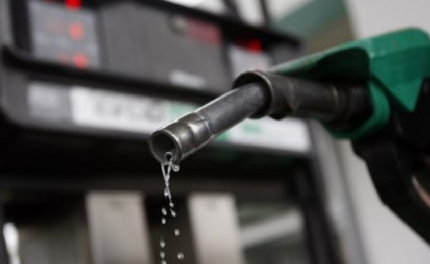 Recope pide quinto aumento consecutivo en gasolinas: Súper subiría ¢8 más por litro