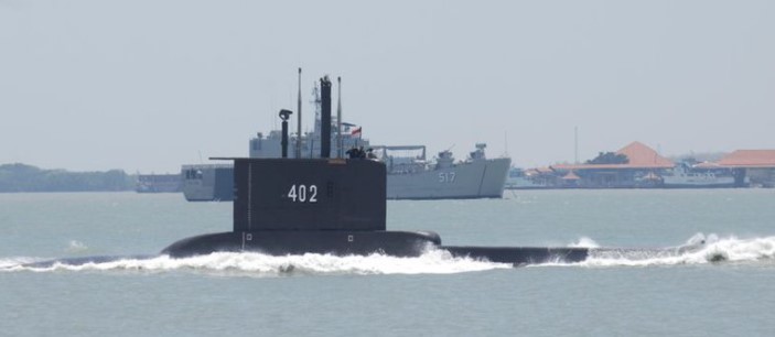 Indonesia encontró al submarino desaparecido partido en pedazos en el fondo del mar: los 53 tripulantes están muertos