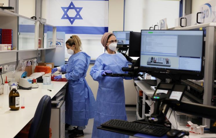 Israel no registró muertes diarias por coronavirus por primera vez en 10 meses