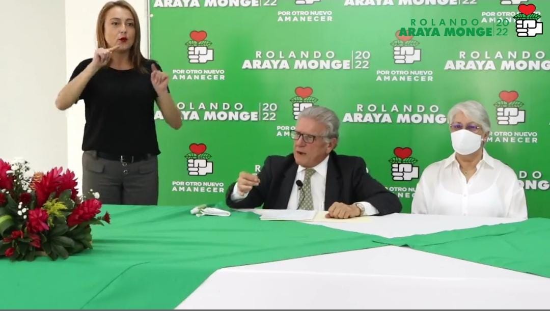 Rolando Araya en inscripción de precandidatura: “El PAC se convirtió en el fraude moral más grande de toda la historia”