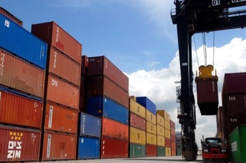 Exportadores declaran estado de emergencia en puertos del país: Reclaman desinterés de autoridades