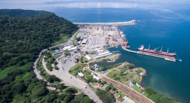 Cámara advierte que colapso en Puerto Caldera provocaría pérdidas de $2 millones diarios en exportaciones