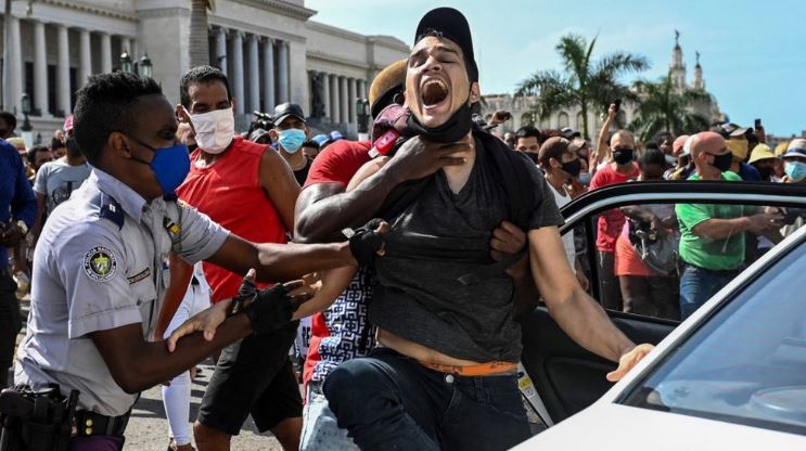 Activistas reportan al menos 537 detenidos desde que comenzaron las protestas en Cuba