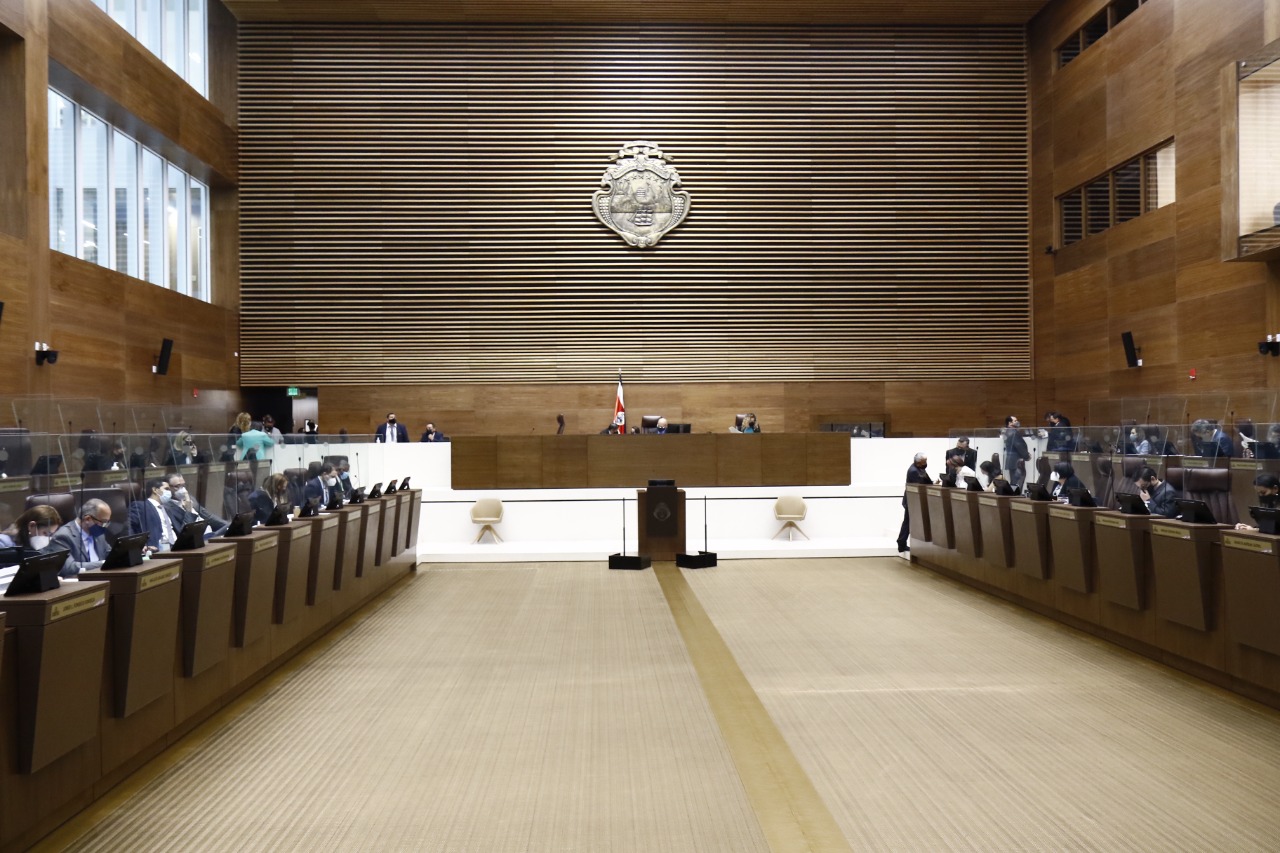 Diputados piden a Corte Plena nombrar con brevedad nuevo fiscal general tras salida de Emilia Navas