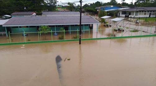Más de cien centros educativos afectados por fuertes lluvias en Turrialba, Caribe y Zona Norte