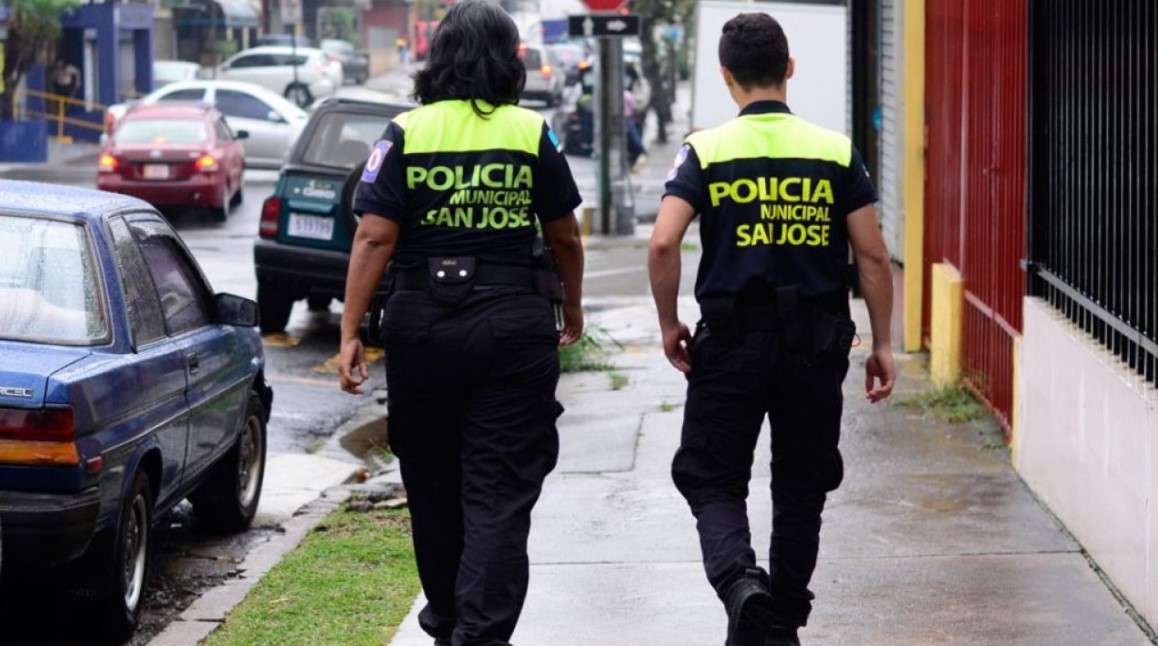 Policía Municipal rechaza ‘insultos’ del exdiputado Otto Guevara tras llamado a rebelarse contra restricción vehicular