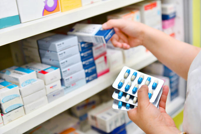Salud envía a consulta pública por segunda vez decreto para que medicamentos recetados sean genéricos