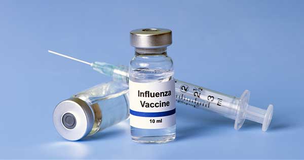CCSS llama a vacunarse contra la influenza y mantiene meta de colocar 1.5 millones de dosis