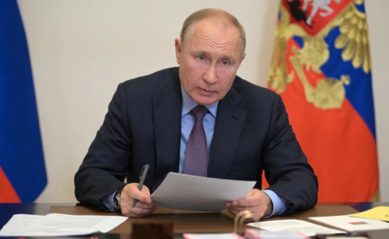 Vladimir Putin está aislado, no reveló el resultado de su test de COVID-19 y dijo: “Espero que la Sputnik V muestre su alto nivel de protección”
