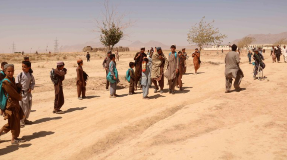 La ACNUR llamó a la comunidad internacional a comprometerse para evitar una crisis humanitaria en Afganistán