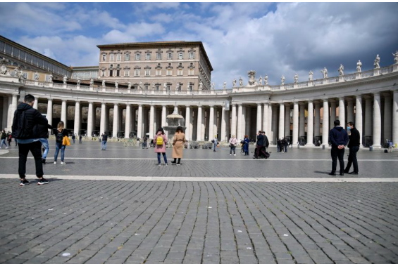 El papa Francisco ordenó que quienes ingresen al Vaticano deberán presentar el pasaporte sanitario