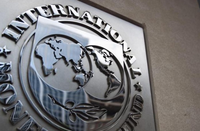 Gobierno replantea proyectos de agenda con FMI y los envía a revisión del organismo internacional