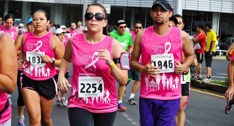 Carrera contra el cáncer de mama “Corre por mí” regresa este año de forma presencial en el Parque Viva