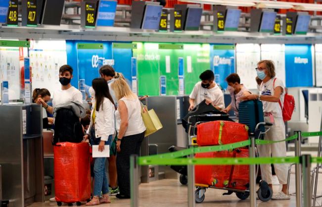 La Unión Europea levantó las restricciones de viaje por COVID-19 para Argentina, Colombia y Perú