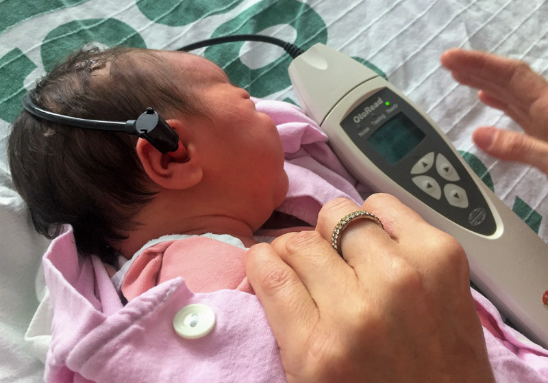 Dos de cada mil recién nacidos tienen problemas de audición