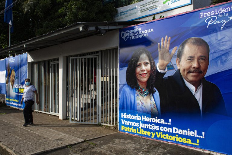 Tras 14 años de gobierno, Daniel Ortega realiza su farsa electoral para seguir en el poder