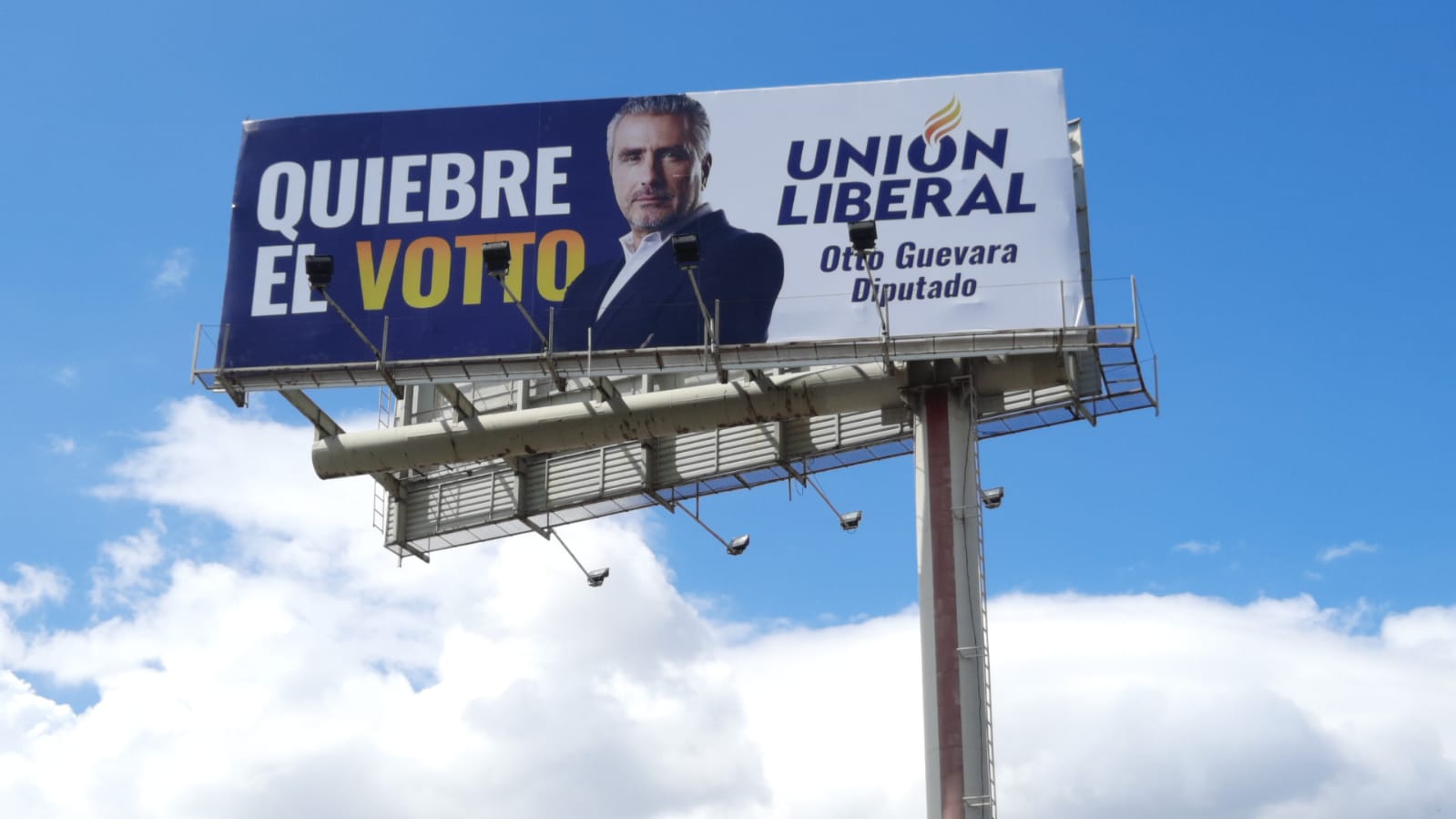 Otto Guevara llama a “quebrar el voto” en busca de lograr curules liberales
