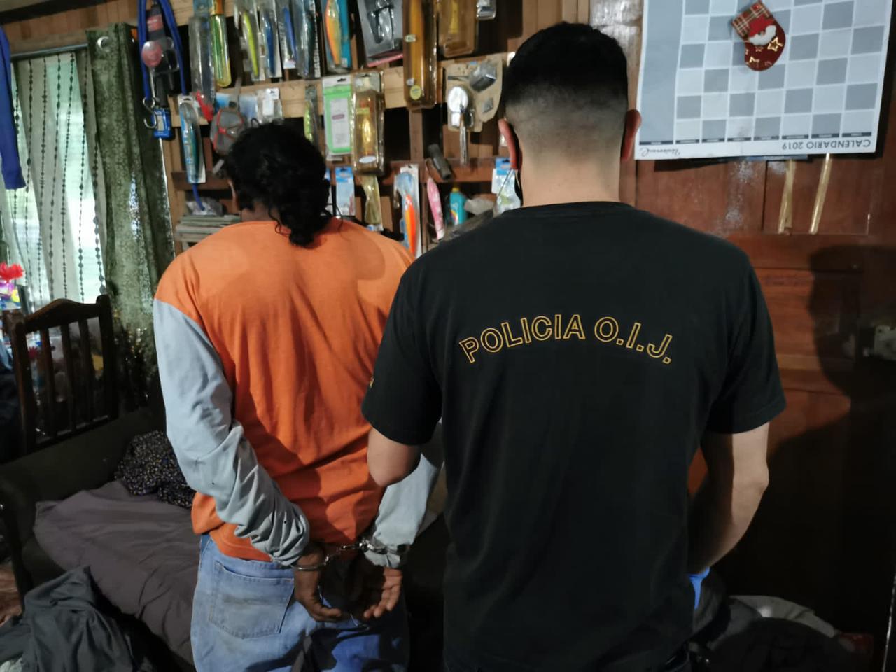 OIJ busca desarticular banda narco de 114 personas en Zona Sur: Decomisan 18 mil kilos de drogas