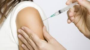 2 de cada 10 niñas de 10 años tienen pendiente la primera dosis de vacuna contra el papiloma humano
