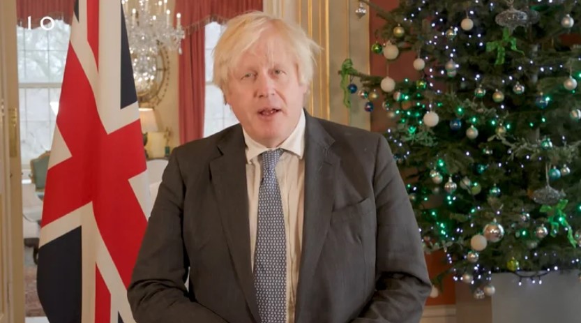 En su mensaje navideño, Boris Johnson citó un mandamiento de Jesucristo para impulsar a los británicos a vacunarse