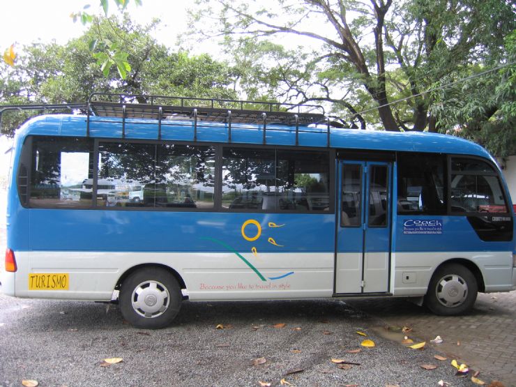 Defensoría pide al CTP resolver renovación de transportistas de turismo y estudiantes de Guanacaste