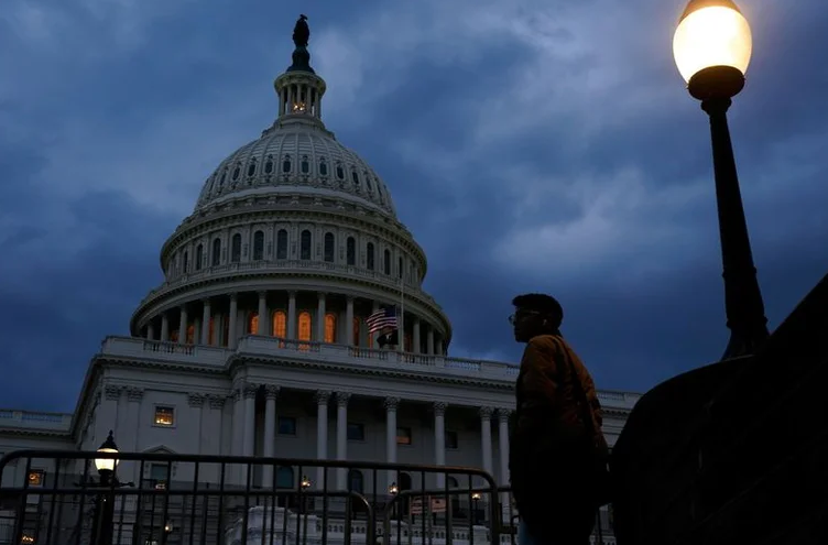 EEUU: el Senado avanza en el acuerdo que evitará el default y elevará el límite de deuda