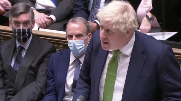 Boris Johnson anunció que levantará las restricciones contra el coronavirus en Inglaterra desde el 26 de enero