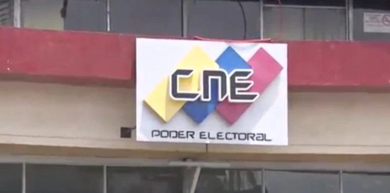 ¿Por qué la oposición venezolana ve “inviable” condiciones de CNE para eventual revocatorio a Maduro?