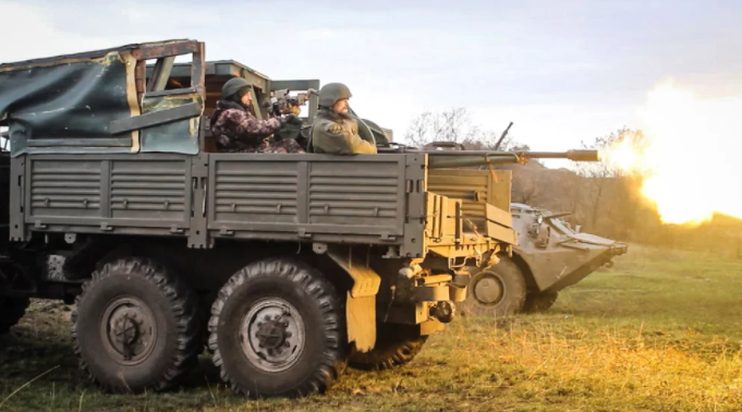 Estonia, Letonia y Lituania aprobaron al envío de equipos militares a Ucrania para defenderse de la amenaza rusa