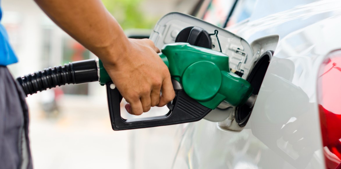 RECOPE solicita aumento de hasta ¢57 en el precio de los combustibles
