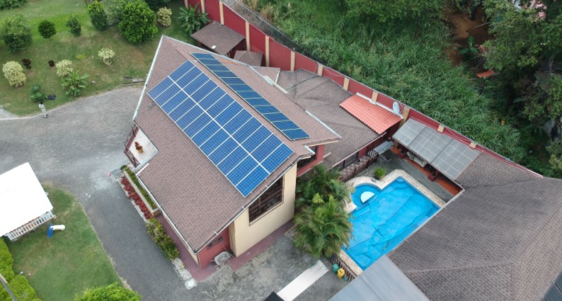 ¡Publicada! Ley permite agilizar instalación de paneles solares en hogares y empresas