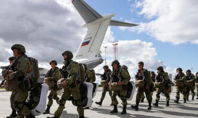 Rusia anunció el fin de las maniobras militares en Crimea y el retiro de sus tropas