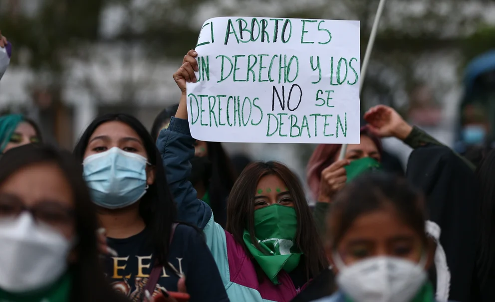 El Congreso de Ecuador aún no se pone de acuerdo para aprobar una ley que reglamente el aborto de las mujeres violadas