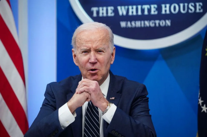 Joe Biden alertó que Putin está considerando usar armas químicas y biológicas en Ucrania