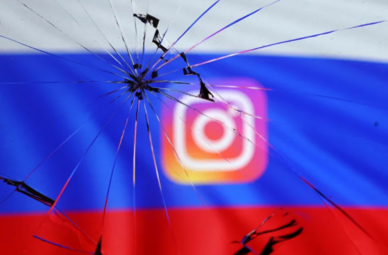 El Kremlin bloqueó totalmente el acceso a Instagram, la red social más utilizada por los jóvenes rusos