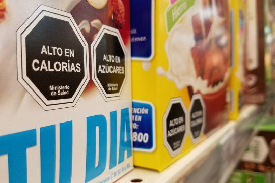 ONU urge a Costa Rica promover etiquetado frontal de productos altos en grasa y azúcar