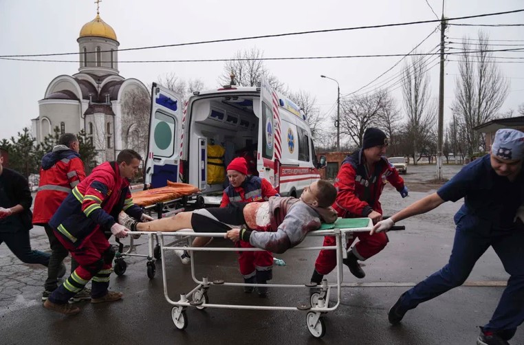 Las 4 advertencias sanitarias que emitió la OMS por la invasión de Rusia a Ucrania