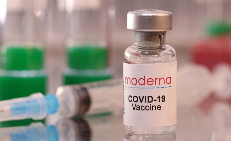 Moderna informó que su vacuna COVID es tan efectiva en niños menores de 5 años como en adultos