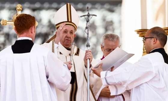 El Papa Francisco pidió paz en Ucrania “martirizada y arrastrada a una guerra cruel e insensata”