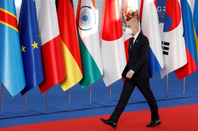 EEUU y la Unión Europea abandonaron una reunión del G20 en la que estaba Rusia