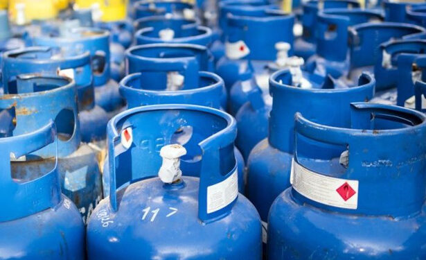 Casi la mitad de compradores de gas licuado perciben que les venden cilindros que no están llenos