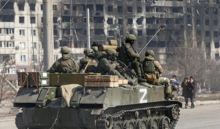 Funcionarios de EEUU afirmaron que la retirada de las tropas rusas de los alrededores de Kiev está casi completa