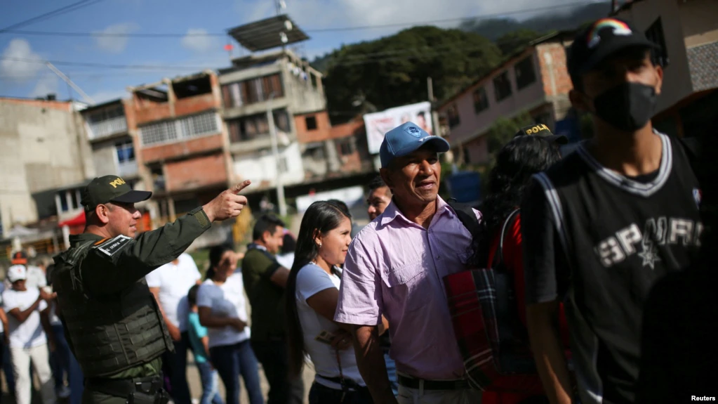 Elecciones en Colombia: arranca la jornada marcada por la indecisión y la expectativa