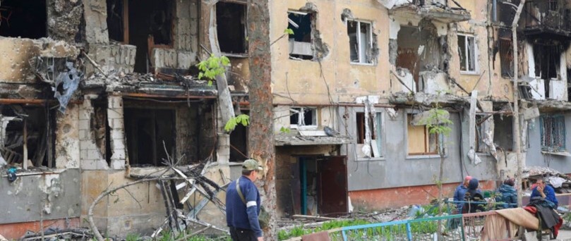 Ucrania repele algunos ataques, siguen los combates en acería